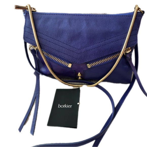 Botkier Handbags - Botkier EUC Trigger Envelope Royal Blue Leather Crossbody Bag with Gold Accents